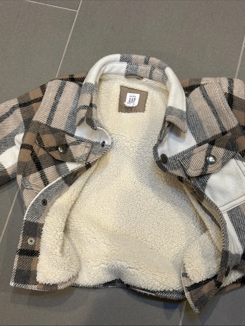 GAP Plaid Sherpa-Lined Shacket in Cream, Tan & Gray